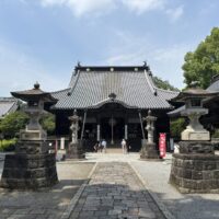 国宝に指定された鑁阿寺の本堂