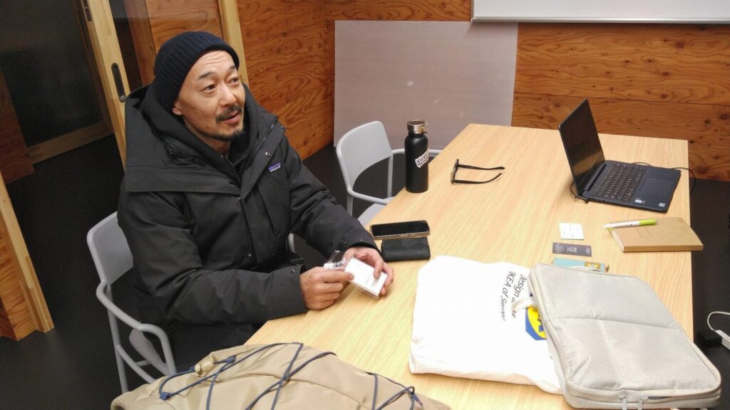 過去を振り返る近藤さん