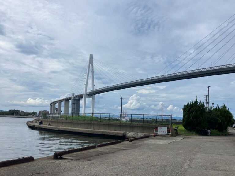 【富山県射水市】新湊大橋エリアで楽しめる「海上と空中の散歩」-そして背後にある地元の犠牲の歴史