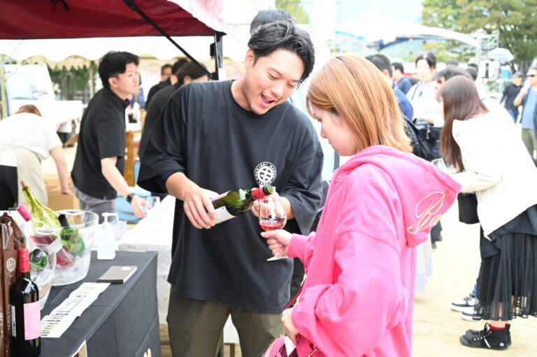 【甲州市】かつぬまぶどうまつり開催